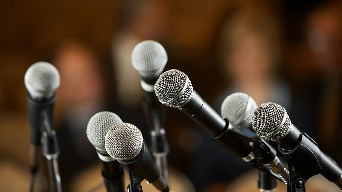 Mics That Would Actually Work on an HP CNX000 Laptop